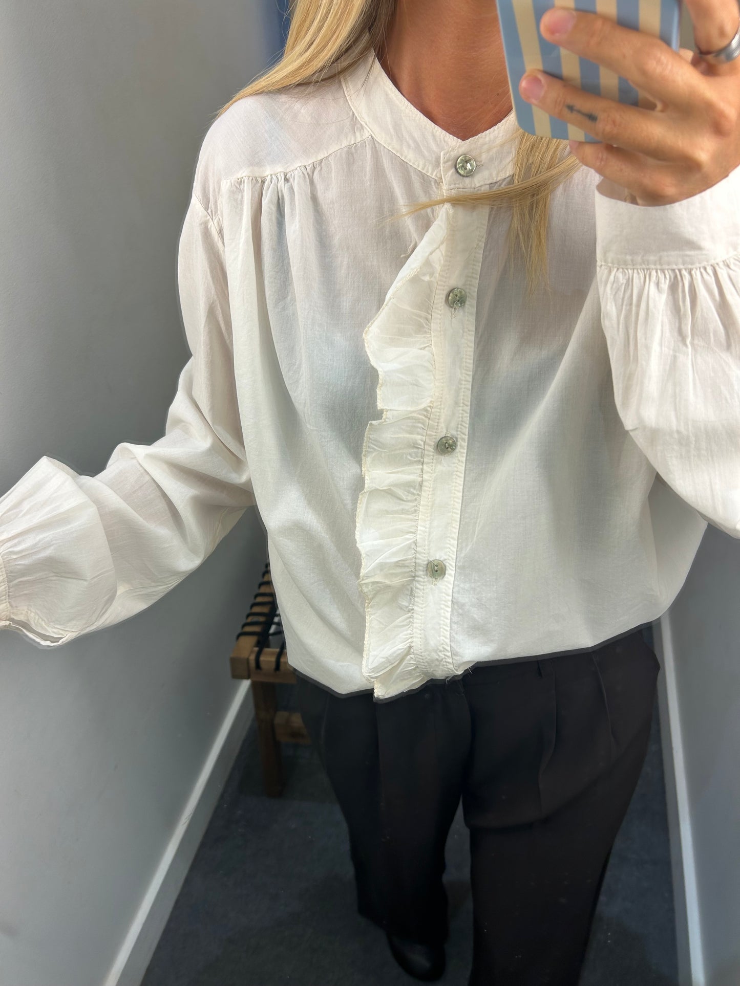 Camisa volante