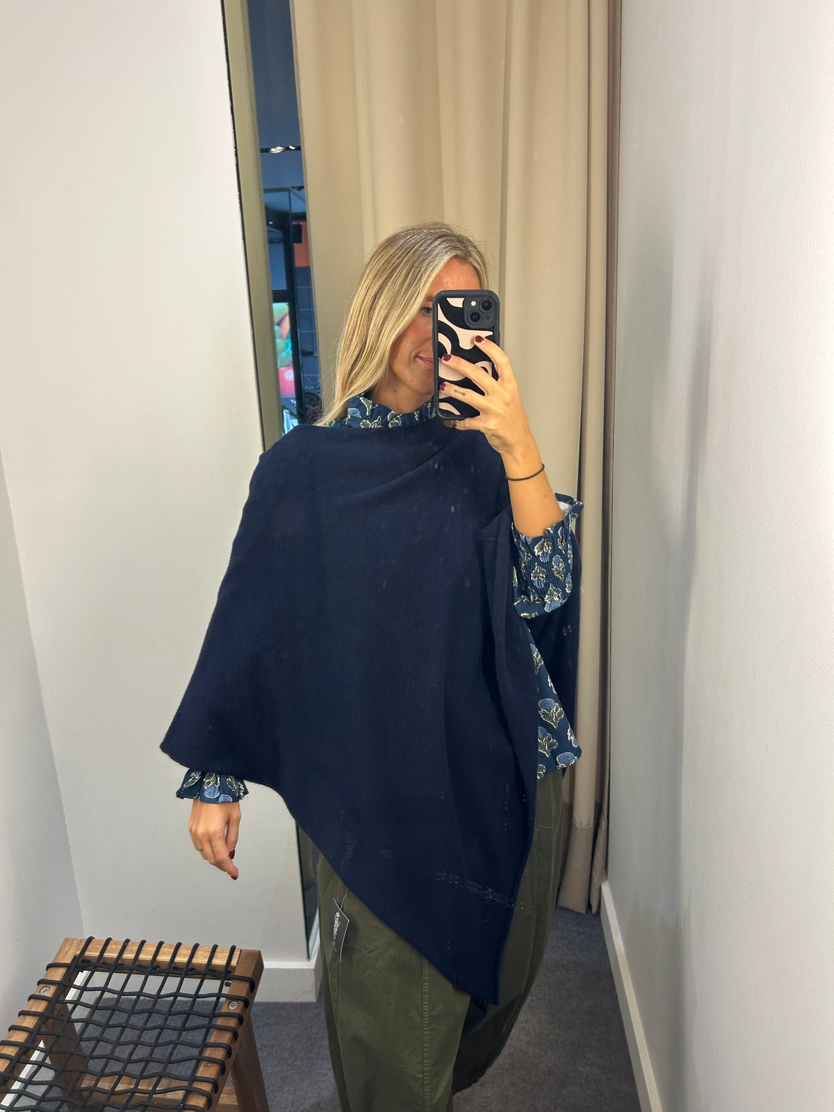 Poncho punto azul