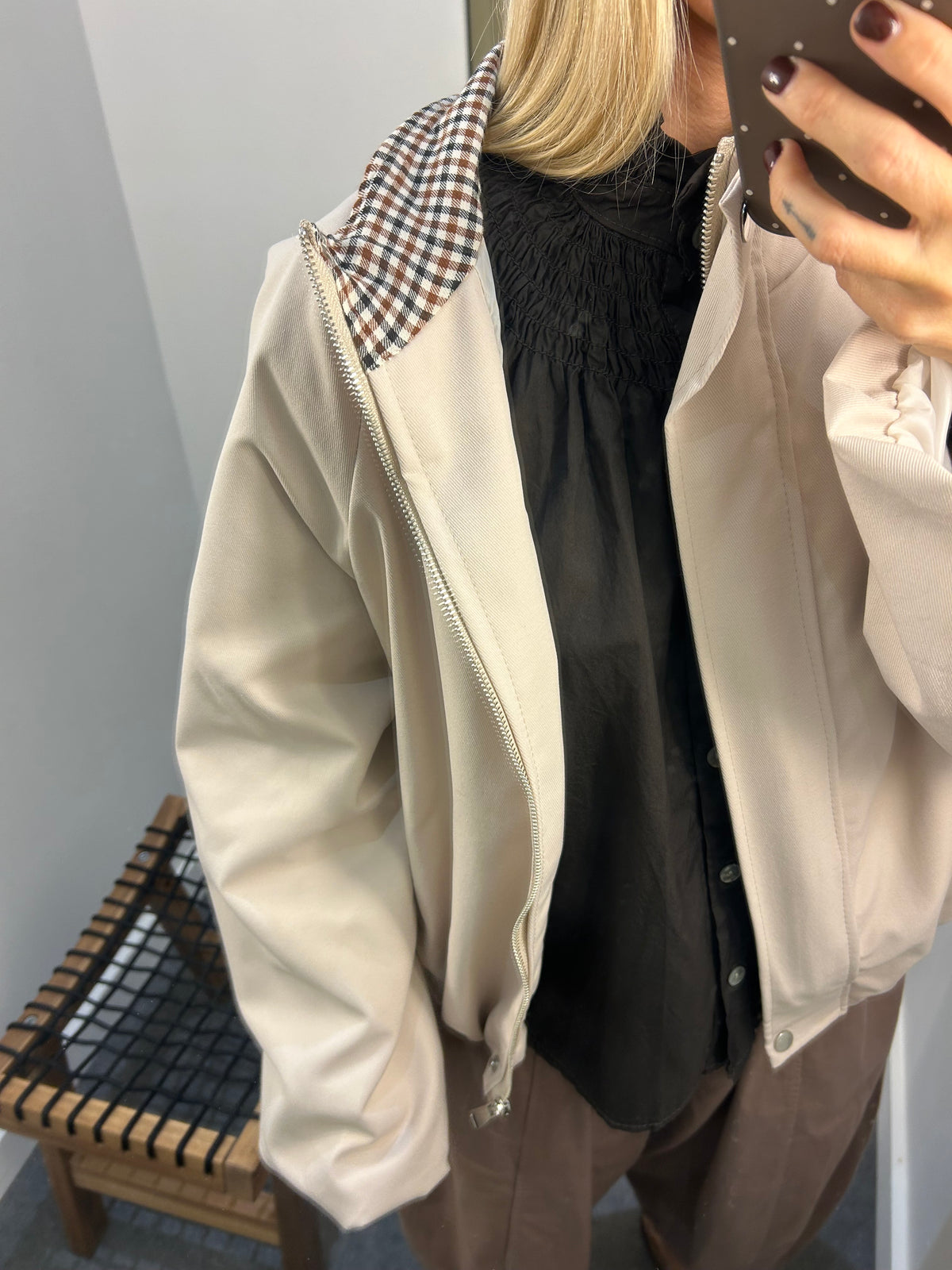Chaqueta beige