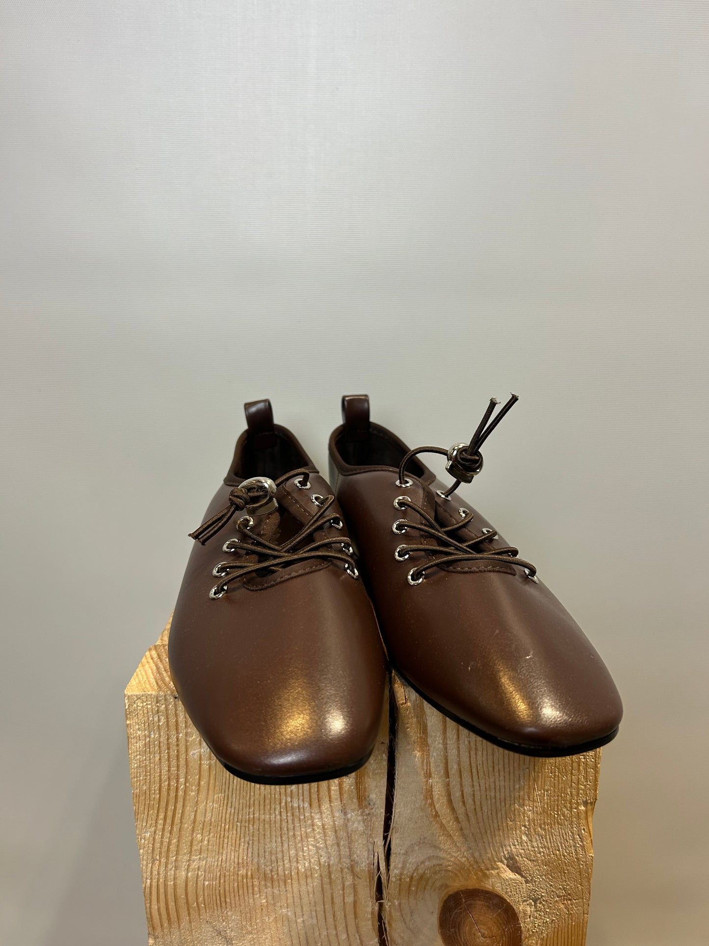Bailarinas con cordones