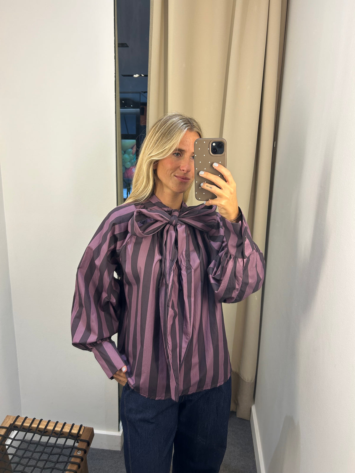 Camisa lazo berenjena