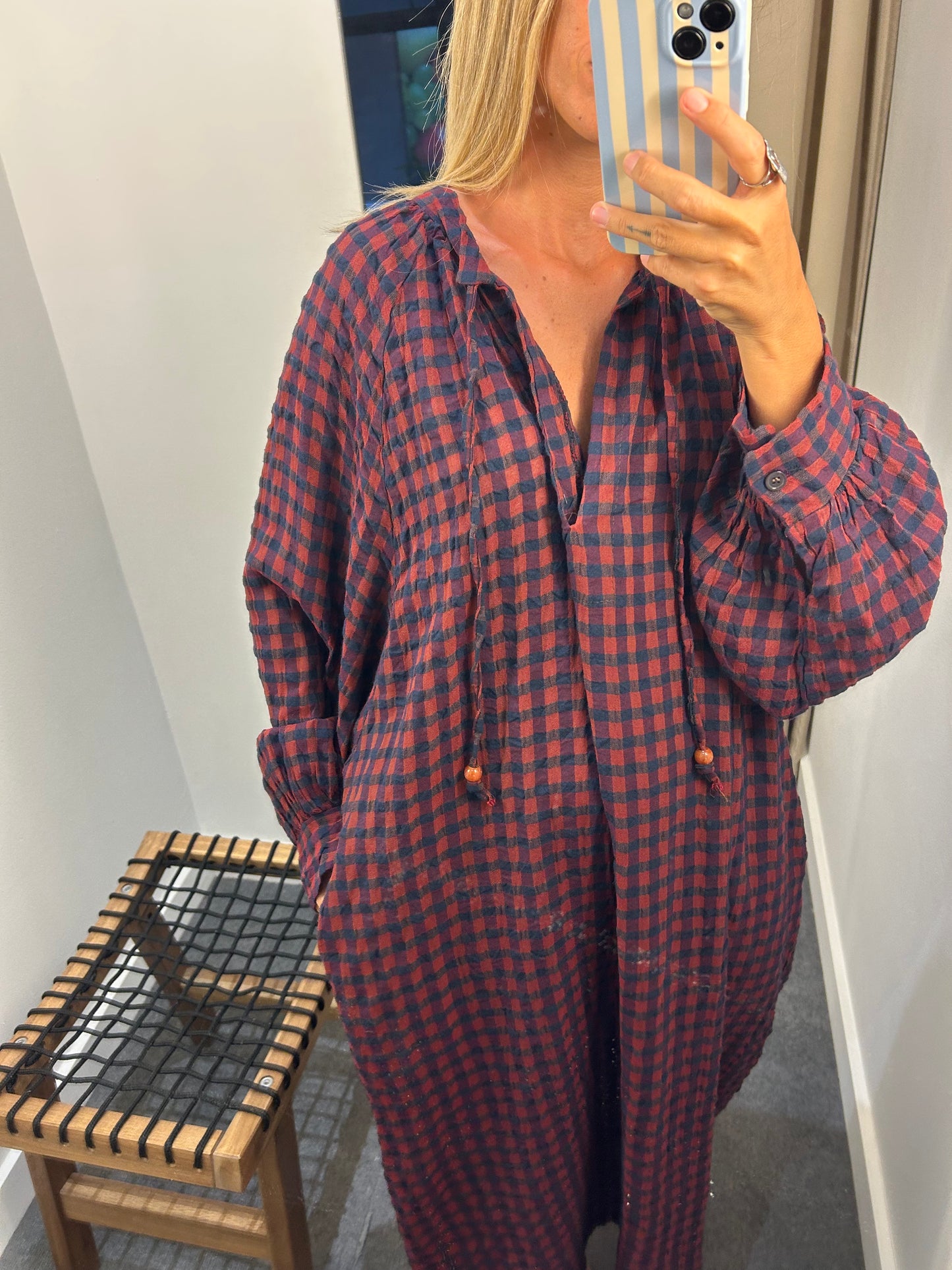 Vestido cuadro vino